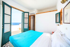 2 bedrooms, in-room safe, soundproofing, iron/ironing board