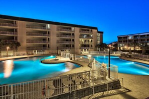 Outdoor pool, a heated pool