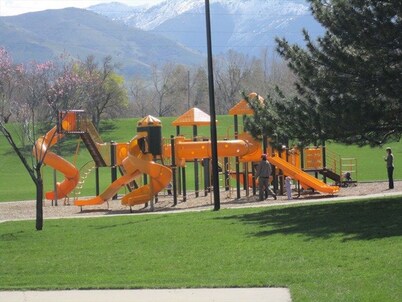 FALL SALE - Ideal location - Across from Sugarhouse Park