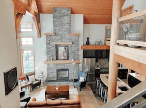 Smart-TV, peis, videospill og DVD-spiller