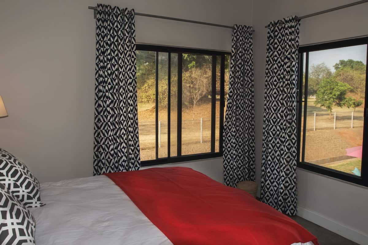 premium bedding, desk, soundproofing, free wifi