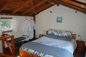 Mahoe Cottage – No Pets Allowed