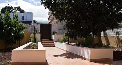 Puerto Arenas 41, helles und geräumiges Stadthaus mit kostenfreiem WLAN