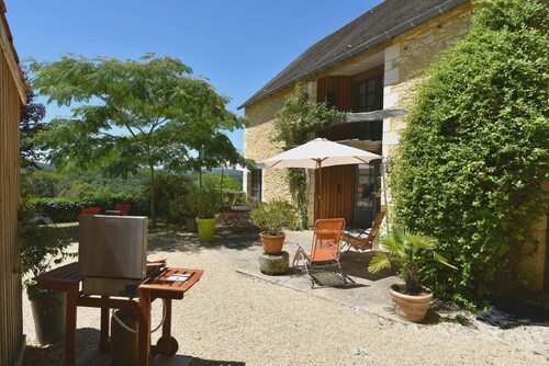 Sarlat Périgord Noir - Gite de La Cour old barn restored heated pool