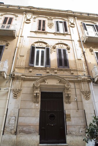 VIA GARIBALDI 15 Luxus-Villa