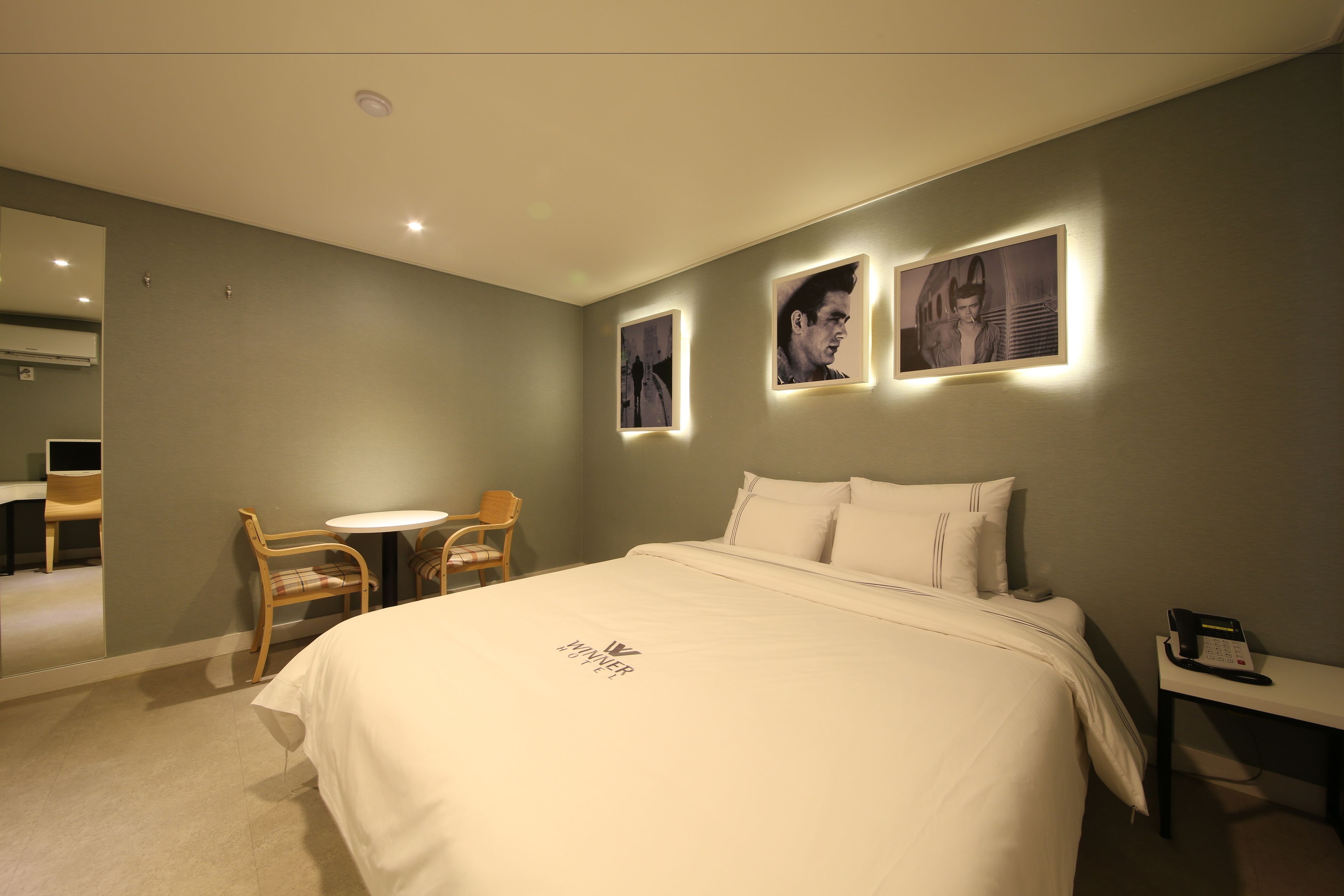 standard double room | desk, free wifi