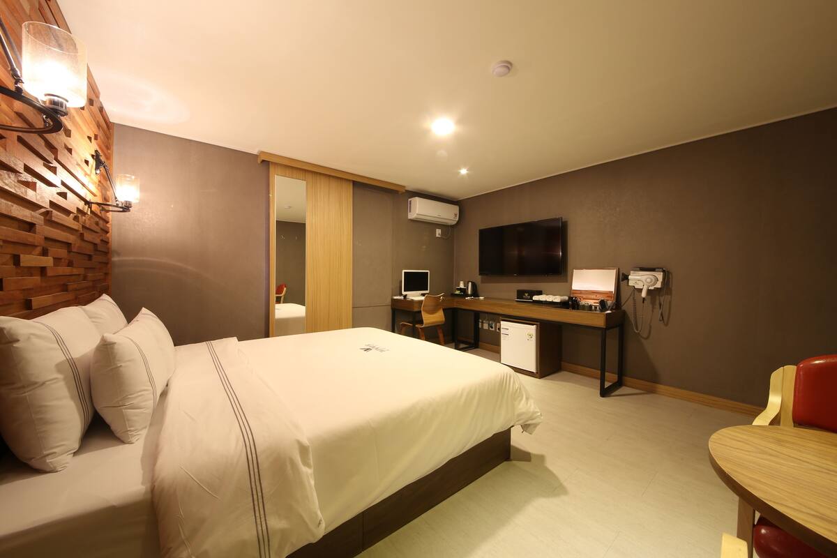 Chambre Deluxe double | Bureau, accès au Wi-Fi (inclus)