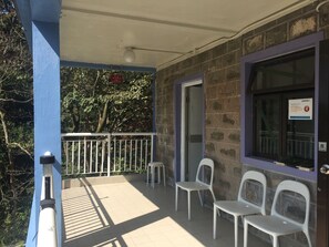 Terrace/patio - YHA Ngong Ping SG Davis Youth Hostel (Ngong Ping)