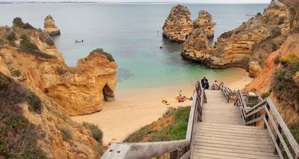 Beautiful apartment in Porto de Mos with swimming pool