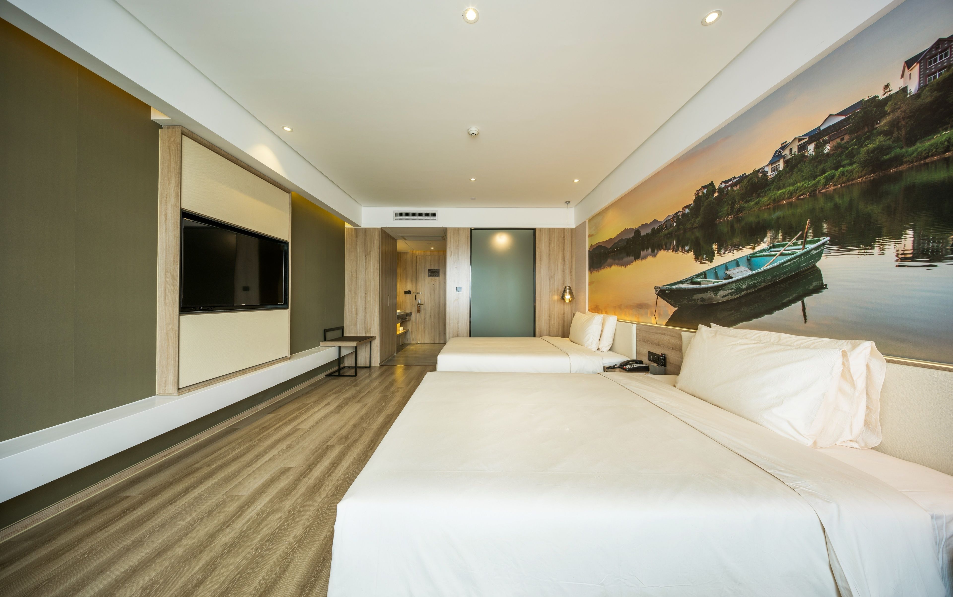 In-room safe, desk, blackout drapes, free WiFi