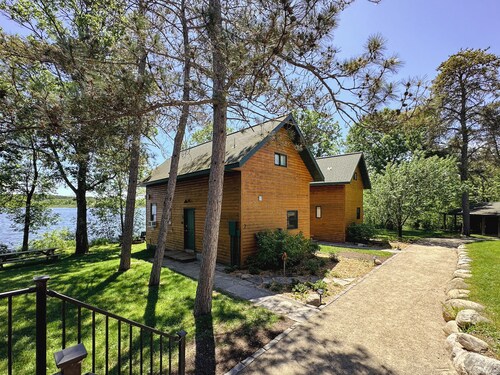 Mallard Point - Cabin 2