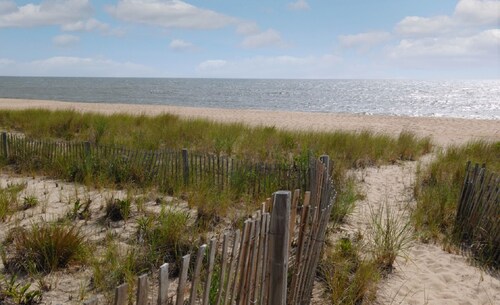 Näkymät golfkentälle.  Nauti lomasta rannalla!  