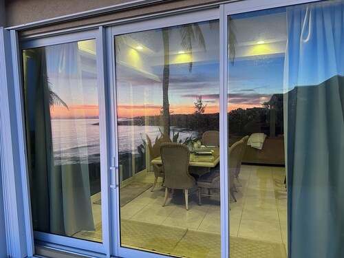 Secluded Waterfront Single Family Villa with Private Pool – 3,000 Sq of Luxury