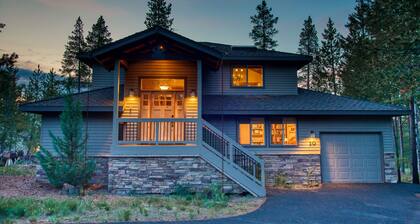 Lujo rústico en el Chalet Sarlat: casa estilo casa de campo en Sunriver con A / C y SHARC