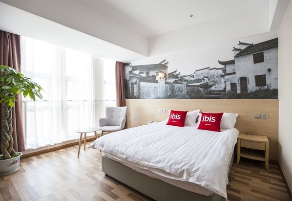 スタンダード ルーム | デスク、遮光カーテン、WiFi (無料)