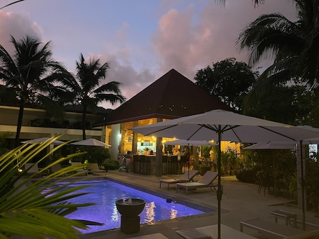 Property amenity. Hotel Lotus Bleu