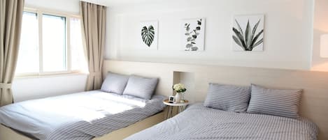 Room (301) | Free WiFi