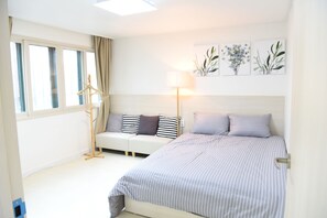 Room (201) - JW STAY in HONGDAE - Hostel (Seoul)