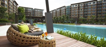 Baan Thew Lom Condominium