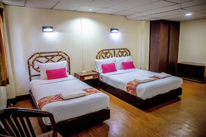 Standard Triple Room | Iron/ironing board, free WiFi