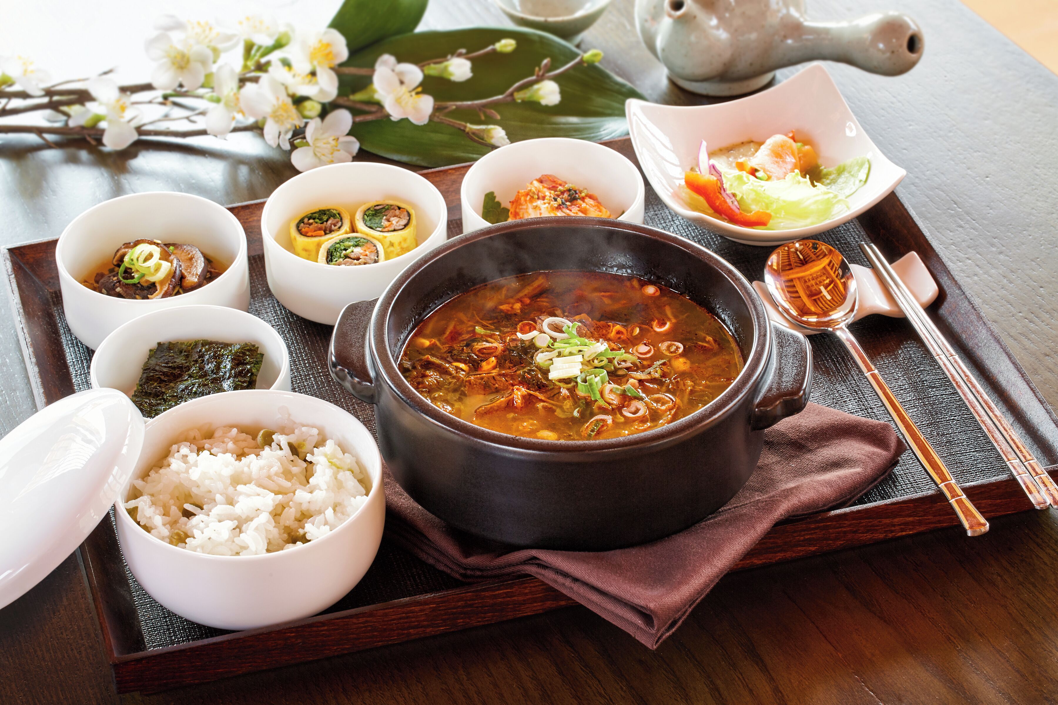 daily korean breakfast (krw 19900 per person)