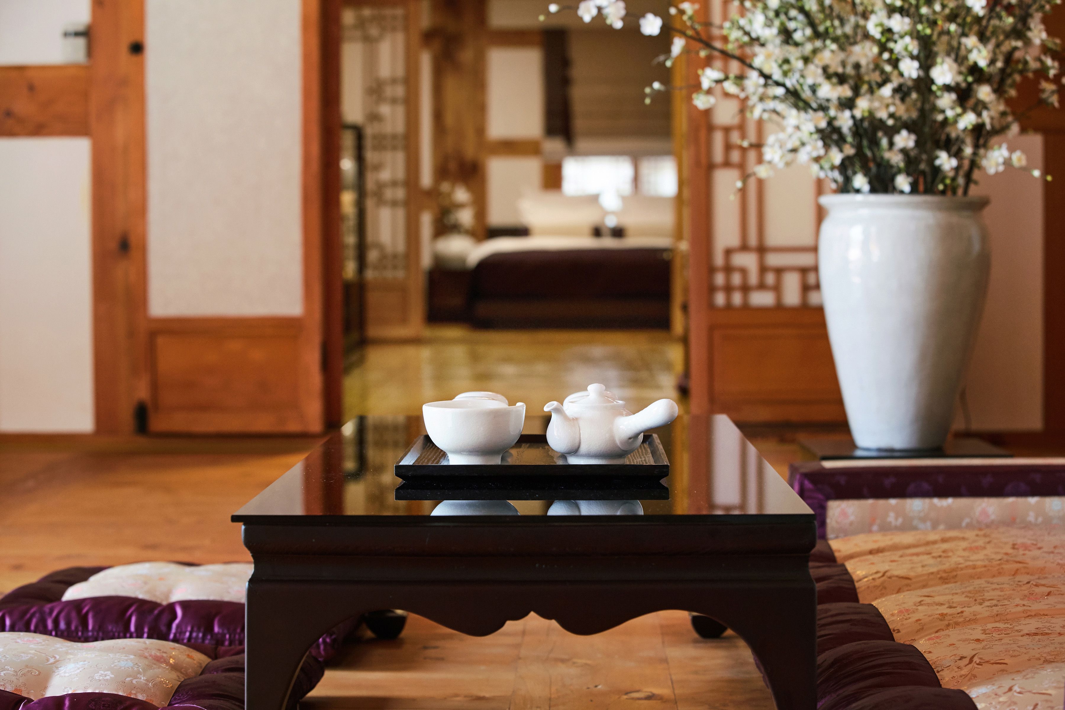 Royal Suite (Hanok View) | Coffee and/or coffee maker