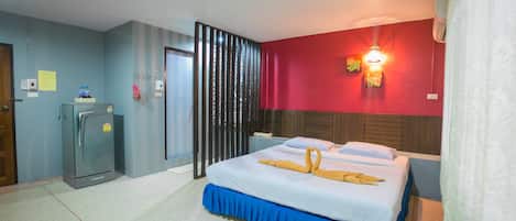 Suite | Een bureau, gratis wifi, beddengoed