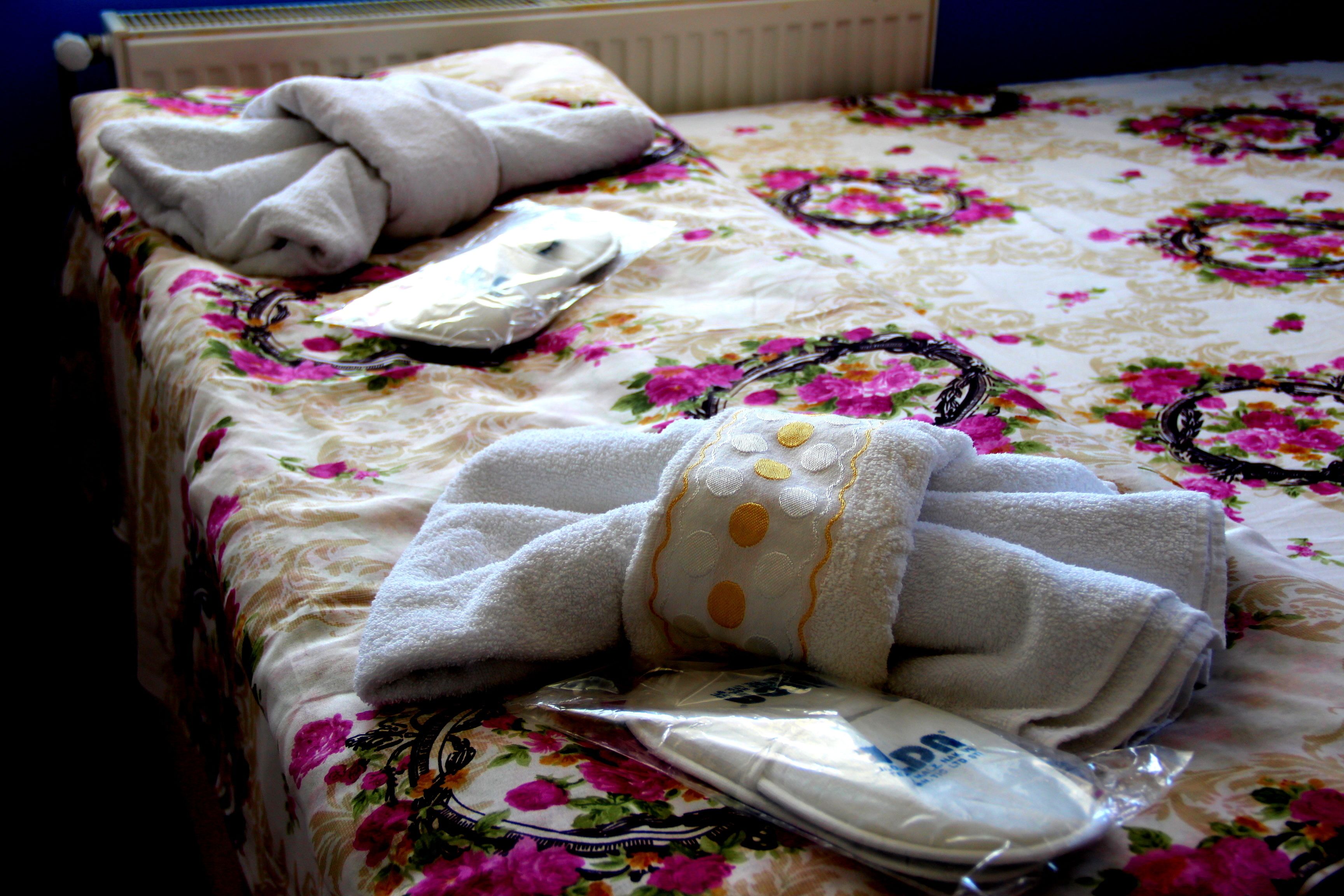 premium bedding, free wifi