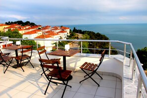 Terrace/patio - Turhan Pansiyon (Sinop)