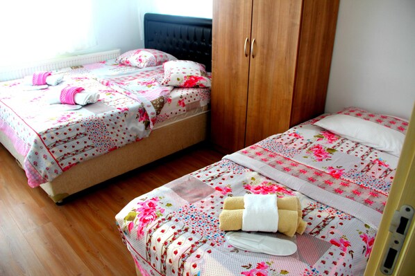Ropa de cama de alta calidad y wifi gratis