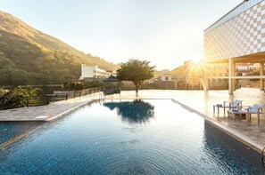 Outdoor pool - Via Lakhela Resort & Spa (Kumbhalgarh)