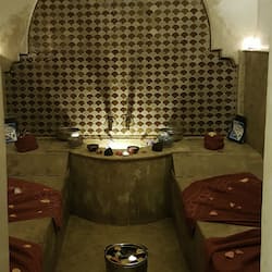 Steam room, Turkish bath/hammam, body treatments, body wraps