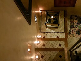 Steam room, Turkish bath, body treatments, body wraps, body scrubs