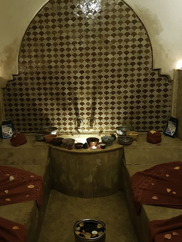 Steam room, Turkish bath/hammam, body treatments, body wraps