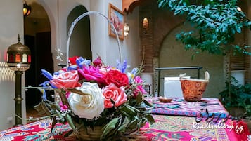 Breakfast, lunch, dinner served; Moroccan cuisine