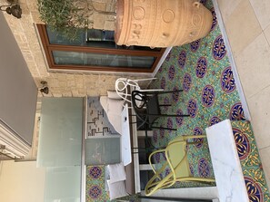 Suite Desain, patio, di pinggir kolam renang | Pemandangan dari kamar