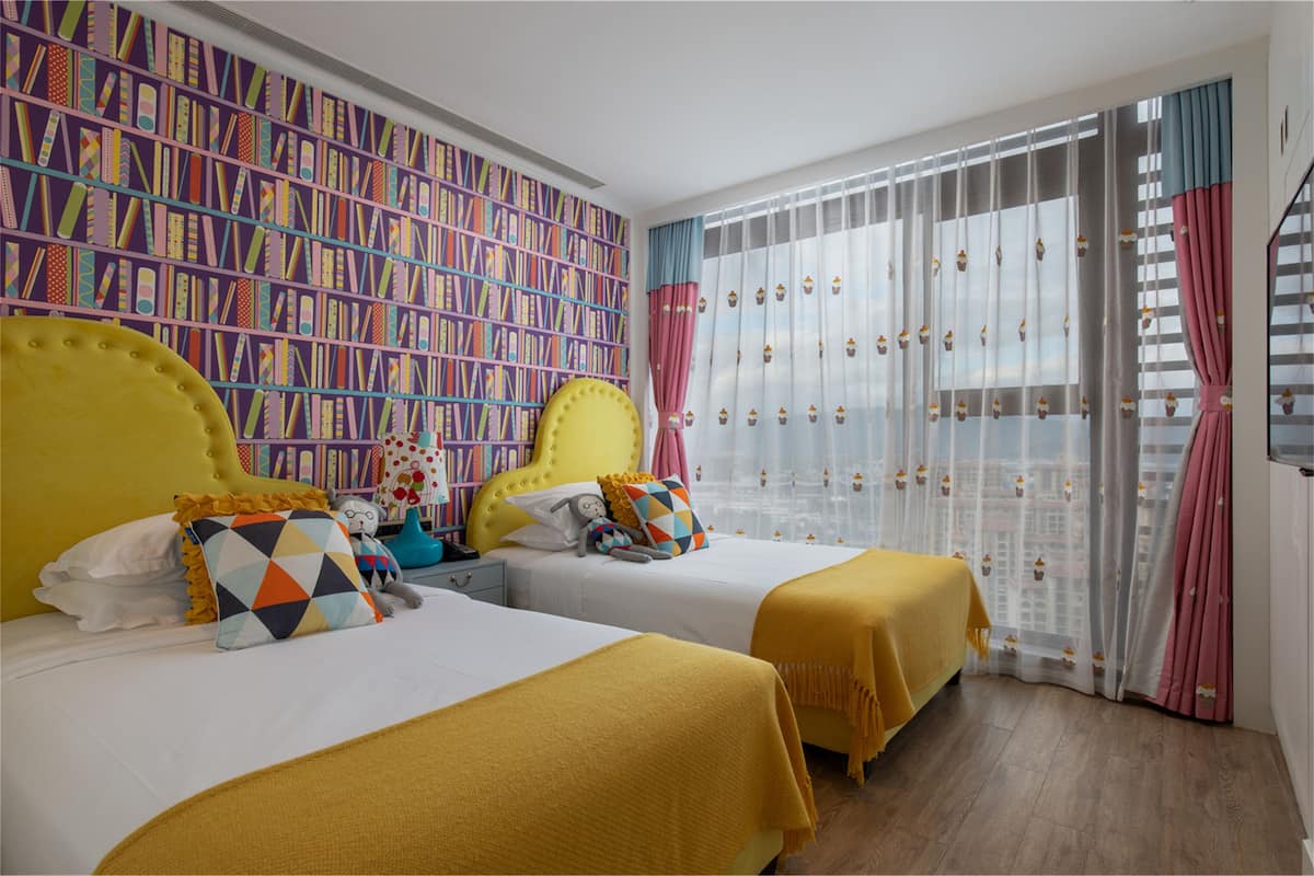 Two-Bedroom Suite (D/E) | Minibar, in-room safe, desk, blackout drapes