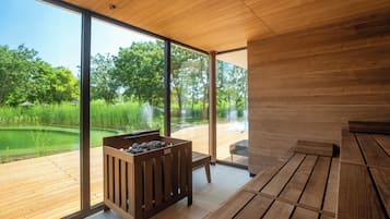 Udendørs behandlingsområde, sauna, boblebad, dampbad, kropsbehandlinger