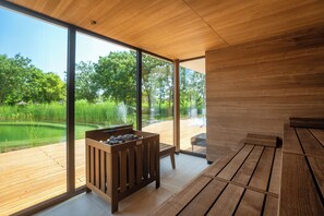 Espace de soins en plein air, sauna, bain à remous, hammam