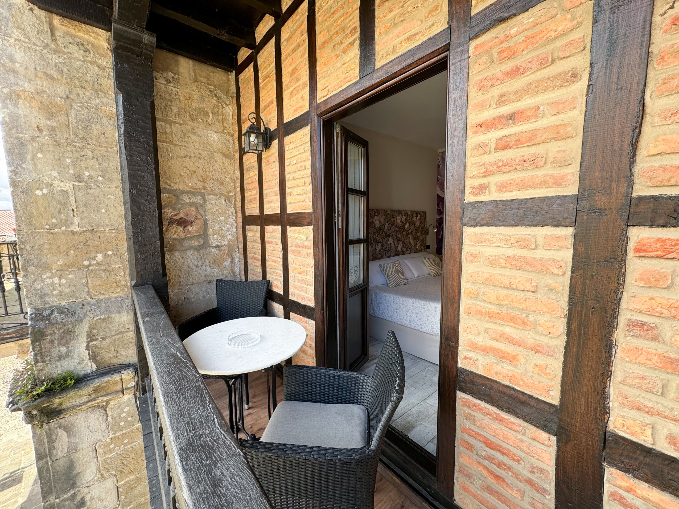 Photo - Akla Suites con Jacuzzi Santillana