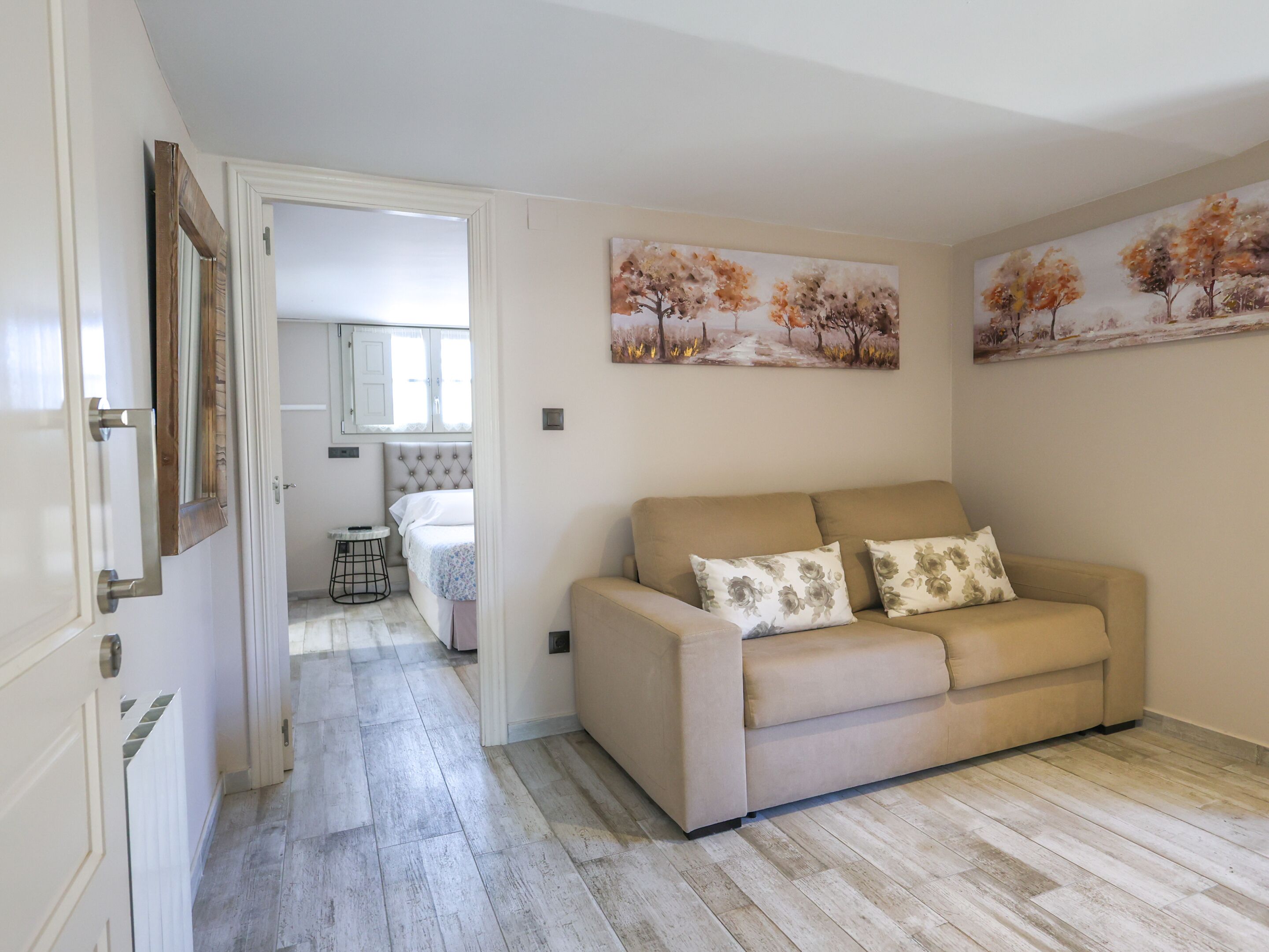Photo - Akla Suites con Jacuzzi Santillana