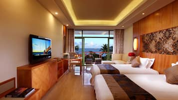 Panoramic Room