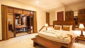 Villa 5 Bedrooms 