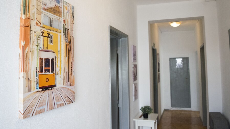 Oriente DNA Studios & Rooms