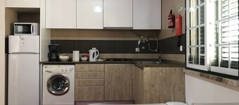 Oriente DNA Studios & Rooms