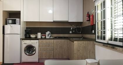 Oriente DNA Studios & Rooms