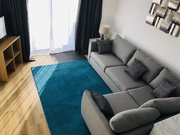 House, 1 Bedroom | Living area