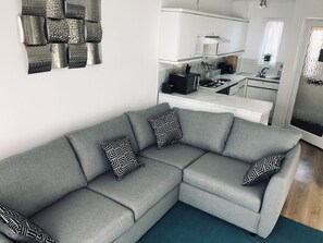 House, 1 Bedroom | Living area