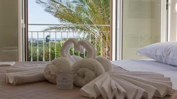 Premium bedding, in-room safe, desk, soundproofing