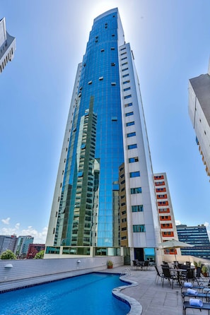 Front of property - Flat Beach Class Executive (Recife)